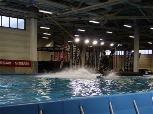 2012-11-24 Boot und Fun Ahoi Berlin 2012 Messegelaende Funkturm Indoor Pool