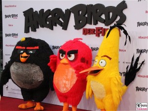 ANGRY BIRDS - DER FILM Maskottchen Deutschland Premiere Kinostart Sony Center Berlin Mitte Potsdamer Platz AngryBirdsFilm SonyPictures