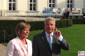 Bundespräsident Joachim Gauck Daniela Schadt Bürgerfest 2014 beim Bundespräsidenten im Schloss Bellevue