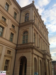 Fassade Vestibuel Museum Barberini Palast Humboldtstrasse 5 Alter Markt Potsdam Neue Mitte Kunstmuseum Plattner Berichterstatter