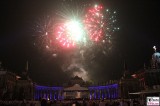 Feuerwerk Neues Palais Communs Mopke Buehne Zuschauer Schloessernacht Beleuchtung Illumination Potsdam Schlosspark