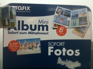 Fotobuch MiniAlbum Fotoalbum zum Mitnehmen Automat im Markt Fotofix