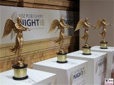Goldene Victoria 2018 Preise Figur VDZ Publishers Night 18 Gala der Zeitschriften Verleger Berichterstattung TrendJam