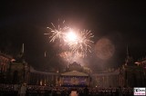 Höhen-Feuerwerk Neues Palais Communs Mopke Buehne Zuschauer Schloessernacht Beleuchtung Illumination Potsdam Schlosspark