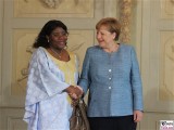 I.E. Else Nizigama Ntamagiro Botschafterin Burundi in Deutschland Diplomatisches Corps Empfang Schloss Meseberg Berichterstattung