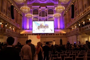 Konzerthaus Gendarmenmarkt Saal Berlin reddot design Gala Publikum