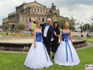 Linda Zervakis ARD Hans-Joachim Frey SemperOpernball Debütantenkleid Semperoper Theaterplatz Dresden Landeshauptstadt Sachsen Dresden strahlt – grenzenlos in alle Welt Berichterstatter