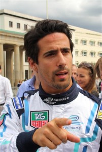 Lucas di Grassi Formula E Formel e Briefing Berlin Brandenburger Tor 2013