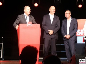 Olaf Scholz, Dietmar Woidke, Klaus Ness SPD Sommer Jubilaeum Volkspark Buga Potsdam Fest Feier Partei
