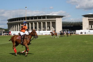 DEUTSCHE POLO MEISTERSCHAFT HIGH GOAL Berlin Maifeld Pony 