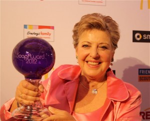 Soap Award 2012 Berlin Helga Beimer Marie Luise Marjan Lindenstrasse Gewinner Pokal Kino Kosmos Medien Serien Stars Telenovela TV