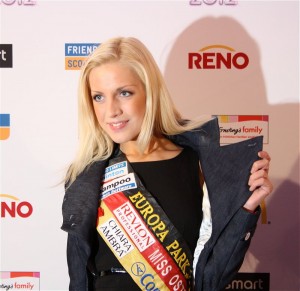 Soap Award 2012 Berlin Miss Ostdeutschland Juliane Gau Pokal Kino Kosmos Medien Serien Stars Telenovela TV