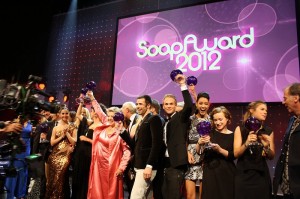 SoapAward 2012 Berlin Preistraeger Gewinner Nominierte Pokal Buehne Kino Kosmos Medien Serien Stars Telenovela TV