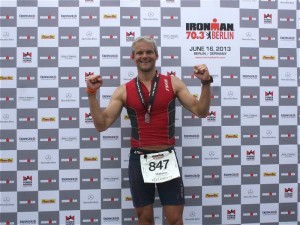 Thorsten Schröder Tagesschau Ironman 70.3 Berlin Triathlon Gewinner Winner 2013 Tempelhof