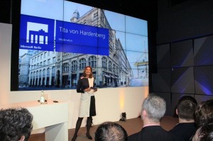 Tita von Hardenberg Moderation Eroeffnung Microsoft Center Berlin Unter den Linden