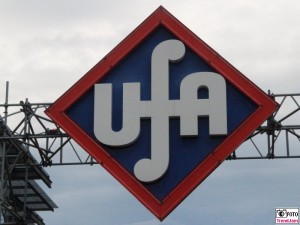 UFA Logo alt Universum Film AG Filmpark-Babelsberg-Hauptweg -Grossbeerenstrasse Kulissen Film