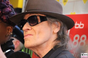 Udo Lindenberg Gesicht Promi face Hut Brille Olympiastadion Panik Rock SonderZug nach Pankow U-Bahnhof Berlin