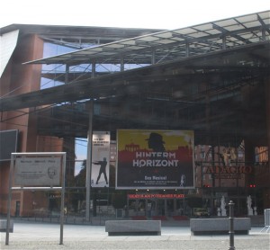 Hinterm Horizont Musical Theater am Potsdamer Platz