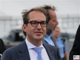 Alexander Dobrindt Gesicht face Kopf BM Rundgang ILA Berlin BER Schoenefeld International Aerospace Exhibition