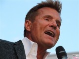 Dieter Bohlen Gesicht Promi face Sprueche Gesang Mikro Eroeffnung CLINTON Großhandels GmbH Dahlewitz Hoppegarten Berlin