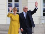 Elke Buedenbender, Frank-Walter Steinmeier Bundespraesident Garten Buergerfest Amtssitz Schloss Bellevue Berlin Berichterstattung TrendJam