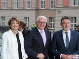 Elke Buedenbender, Frank-Walter Steinmeier, Jann Jakobs Museum Barberini Gesicht Ausstellung Hinter der Maske Kuenstler in der DDR Alter Markt Potsdam Berichterstatter