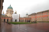 Innenhof Stadtschloss Potsdam links Haupteingang Fußboden Klinker