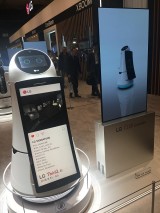 LG CLOi, GuideBot, Roboter, personal robot PR, IFA Funkausstellung Funkturm Berichterstattung TrendJam