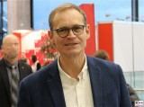 Michael Mueller-Gesicht-Promi-SPD-Regierender Buergermeister von Berlin Bundesparteitag-Berlin-CityCube-Messe-Berlin-Berichterstattung-TrendJam