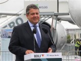 Sigmar Gabriel Kopf Gesicht Pult Eroeffnung ILA Berlin BER Schoenefeld International Aerospace Exhibition