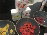 Smoothie Snacks Frau Ultrafrisch Kostproben Messestand Berlin Gruene Woche 2020 Berichterstattung TrendJam